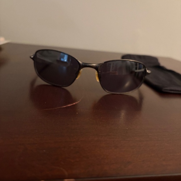 Oakley Big Square Wire Sunglasses - Picture 2 of 3